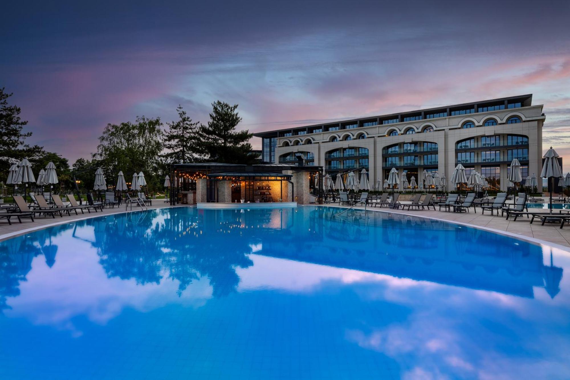 Kings' Valley Medical & Spa Hotel 卡赞勒克 外观 照片