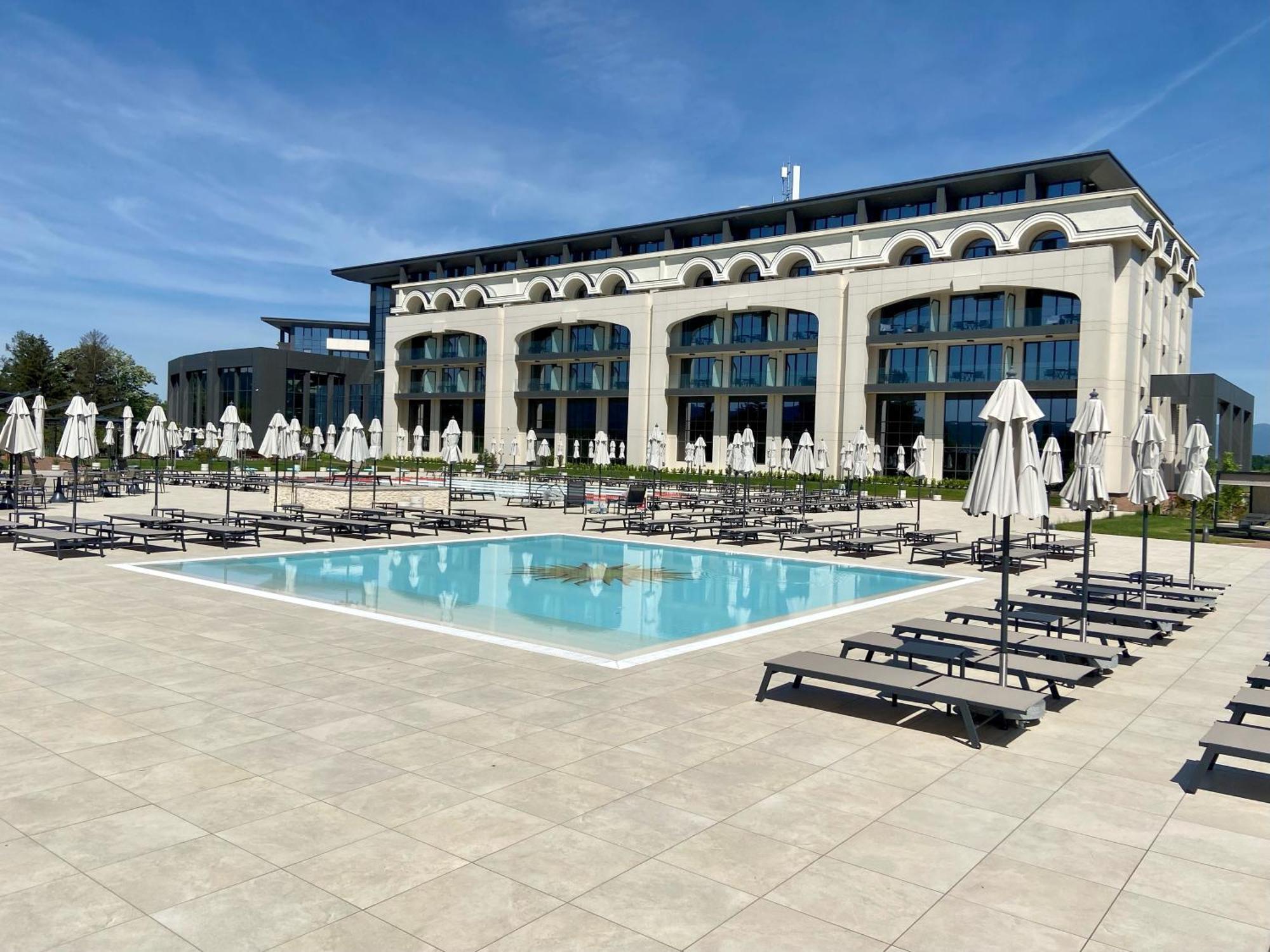 Kings' Valley Medical & Spa Hotel 卡赞勒克 外观 照片